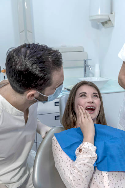 Best Emergency Dental Extractions in Helena, AL
